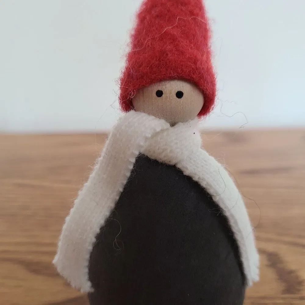 Handmade Sweden Larssons Tra Wood Christmas Gray Tomte Santa Elf Figurine Felix